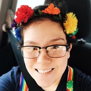 Meet your Posher, Julie